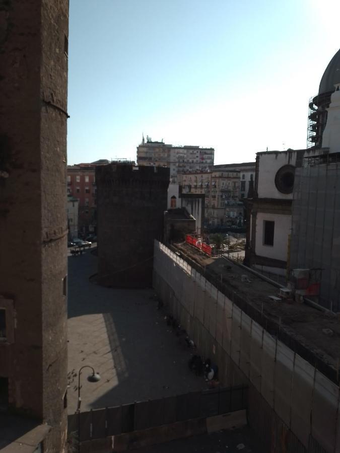 Puntoxenia Torri Aragonesi Appartement Napels Buitenkant foto